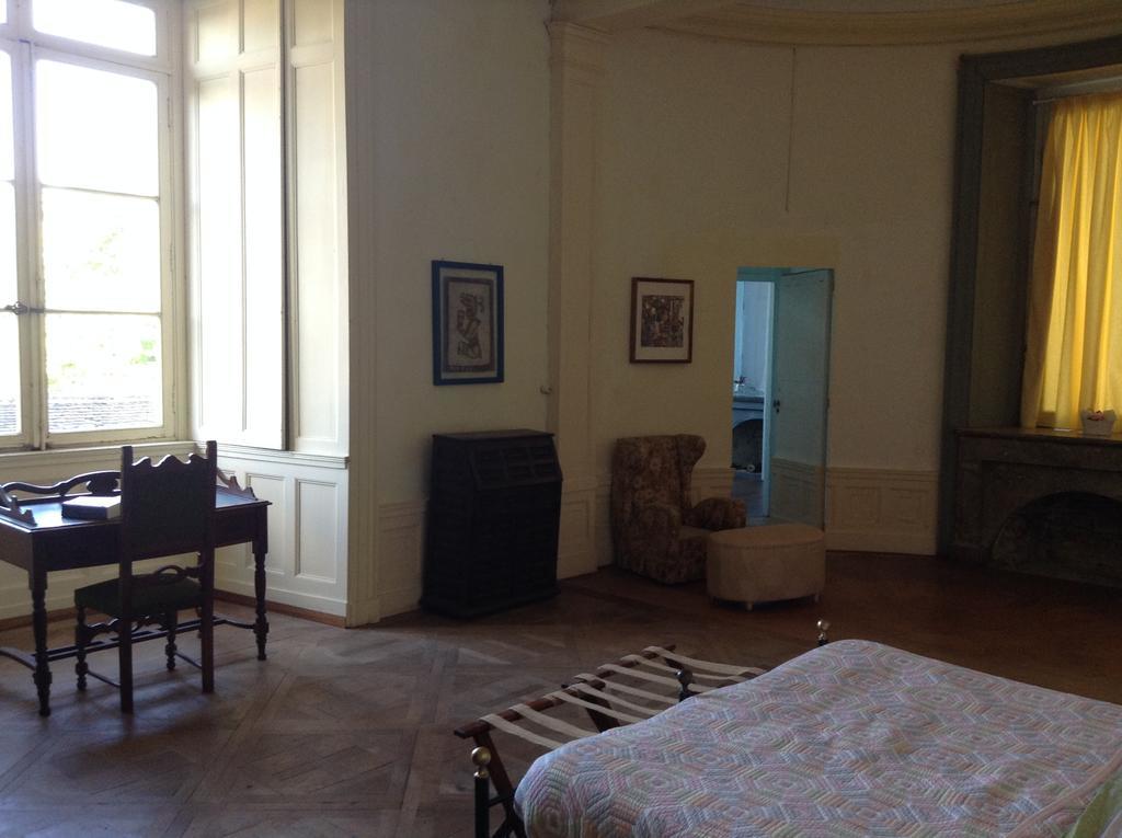 Chateau De Frasne الغرفة الصورة